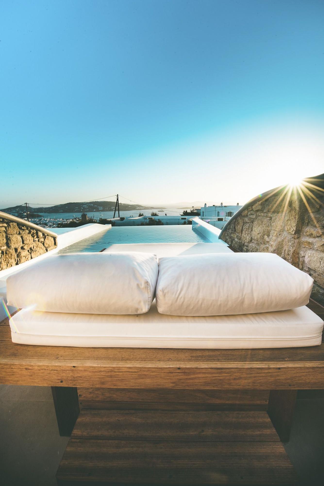 Adel Private Suites Mykonos Town Екстер'єр фото